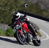 Ducati_M1100_Evo_028.jpg